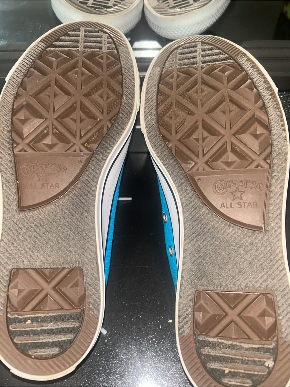 Converse Low Top Sneakers in Turquoise Blue with White Accents men’s 7 women’s 9 - Picture 4 of 5